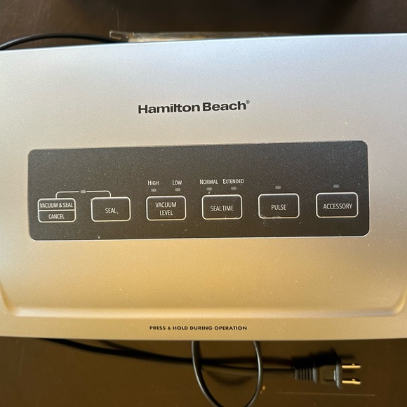 Hamilton, storage machine and bags - Picture 4 of 7